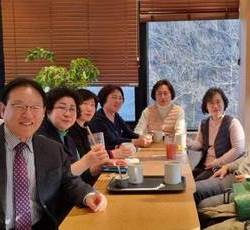 충청권 행복 코디네이터 책임교수들 충남대, 동학사 번개팅(2023년 2월 4일)